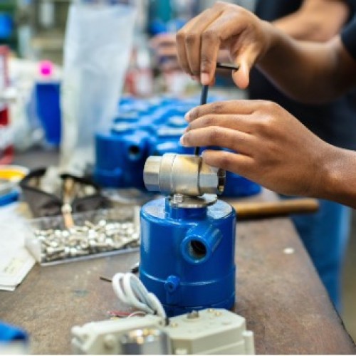 Les ESAT, acteurs phares d'une industrie plus responsable.
